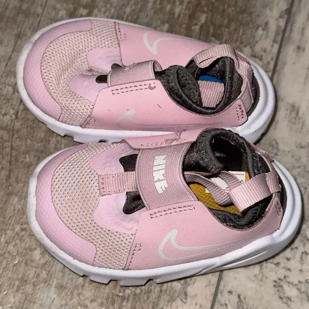 Pink Nike Flex Runner 2 Baby Shoes size 4C